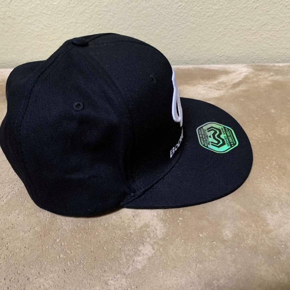 Bodybuilding.com Authentic Black Snapback Hat - Picture 4 of 5